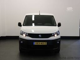Peugeot Partner 1.2 110PK Benzine - Airco - Navi - Crui...