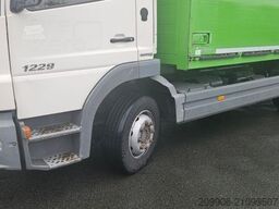 MERCEDES-BENZ 1229 Atego. Getränkeaufbau,  Schaltung