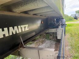 SCHMITZ CARGOBULL 50m3.   3  Achser,