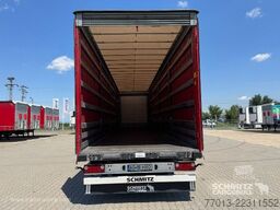 Schmitz Cargobull Curtainsider Mega