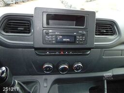 RENAULT Master 2.3 dCi 135 L3H3 -Kamera-