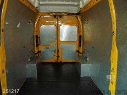 RENAULT Master 2.3 dCi 135 L3H3 -Kamera-