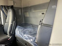 Volvo FH 540 10x4 Fassi 215 Tonmeter laadkraan + Fly-...