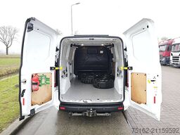 FORD TRANSIT CUSTOM 2.0 L2H1 130Pk Navi AC!