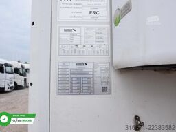SCHMITZ CARGOBULL SKO FP 60 ThermoKing SLXi 300