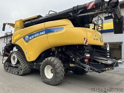 New Holland CR 10.90