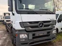 Mercedes-Benz 2544