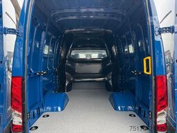 Iveco Daily 50C18HA8 3.0L *CrewVan*AHK*Automatik*