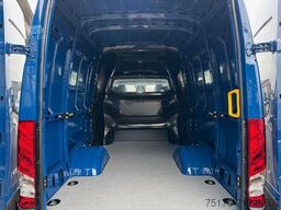 Iveco Daily 50C18HA8 3.0L *CrewVan*AHK*Automatik*