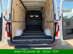 MERCEDES-BENZ Sprinter III Kasten RWD/AWD 316 CDI RWD