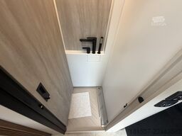 BÜRSTNER Signature SFT 7.5  180 PS,  AHK, sofort Verfügba
