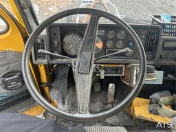 MAN 8.150 crane truck w/ 3-way tipper on the body. WAT