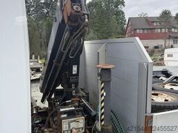Iveco 75E18 crane truck with Hiab 055XS D3 crane for sal