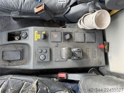 Iveco 75E18 crane truck with Hiab 055XS D3 crane for sal