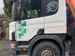 Scania P124 Tridem Hooklift & Crane Truck – Hooklift Cont