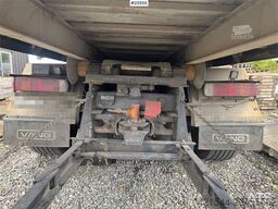 Scania P124 Tridem Hooklift & Crane Truck – Hooklift Cont