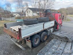 Scania P93H crane truck with 14 t/m crane and Laxo attach