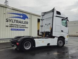 Mercedes-Benz Actros 1853