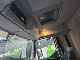 Volvo FL 240 4x2 16tons Seitentüren Koff