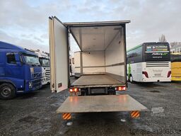 Volvo FL 240 4x2 16tons Seitentüren Koff