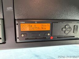 MERCEDES-BENZ Arocs 3240 8x2 - 3 x Lenkachsen