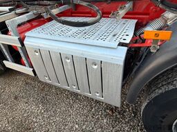 MERCEDES-BENZ Arocs 3240 8x2 - 3 x Lenkachsen