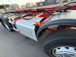 MERCEDES-BENZ Arocs 3240 8x2 - 3 x Lenkachsen