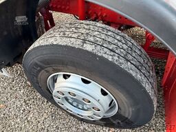 MERCEDES-BENZ Arocs 3240 8x2 - 3 x Lenkachsen