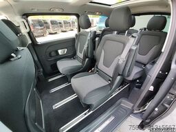 MERCEDES-BENZ V 300 STYLE 4MATIC AMG *AIRMATIC*PANO-DACH*AHK*