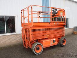 JLG M 3369