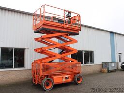 JLG M 3369