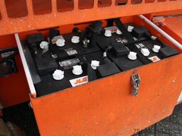 JLG M 3369