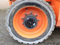 JLG M 3369