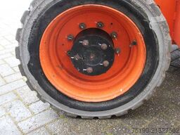 JLG M 3369