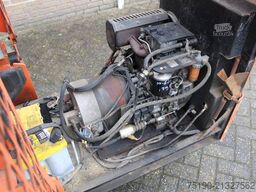 JLG M 3369