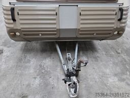 KIP KG 48 TN Wohnwagen Toilet + Etagenbett