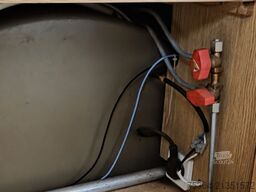 KIP KG 48 TN Wohnwagen Toilet + Etagenbett