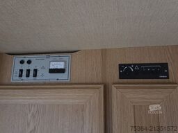 KIP KG 48 TN Wohnwagen Toilet + Etagenbett