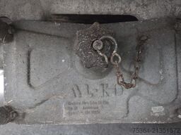 KIP KG 48 TN Wohnwagen Toilet + Etagenbett