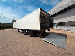 SCHMITZ CARGOBULL BP Trailer 2 akslet City
