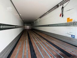 SCHMITZ CARGOBULL BP Trailer 2 akslet City