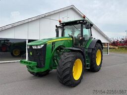 John Deere 8370R