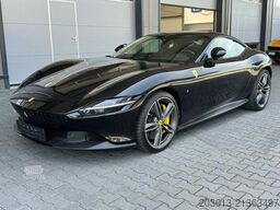 FERRARI Roma Coupe Schwarz