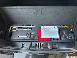 FERRARI Roma Coupe Schwarz