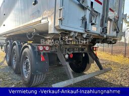 SCHMITZ CARGOBULL SKI 24 SL 9.6 v52 m3--Kombi-TÜREN-