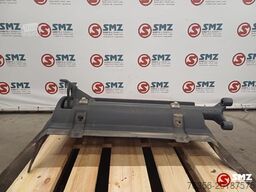 Mercedes Occ spatbord linksachter + steun Mercedes