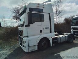 MAN TGX 18.500 LLS-U mit Hubsattelplatte