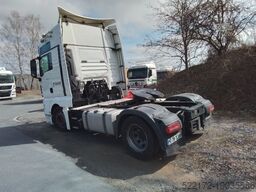 MAN TGX 18.500 LLS-U mit Hubsattelplatte