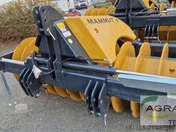 Mammut KIPPER SILAGEWALZE SILO KOMPAKT SK 250 H