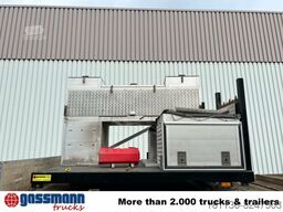 Pritschenaufbau mit Staukästen